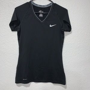 🚫SOLD🚫Nike shirt